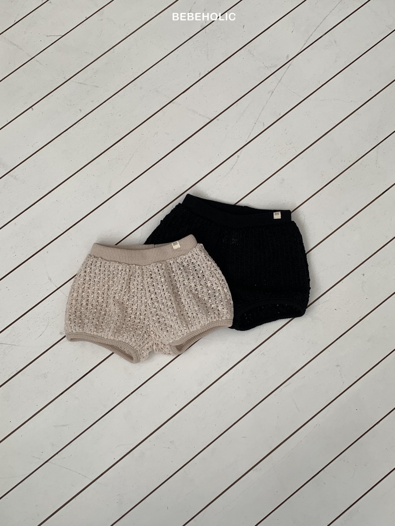 Bebe Holic Pompom Bloomers