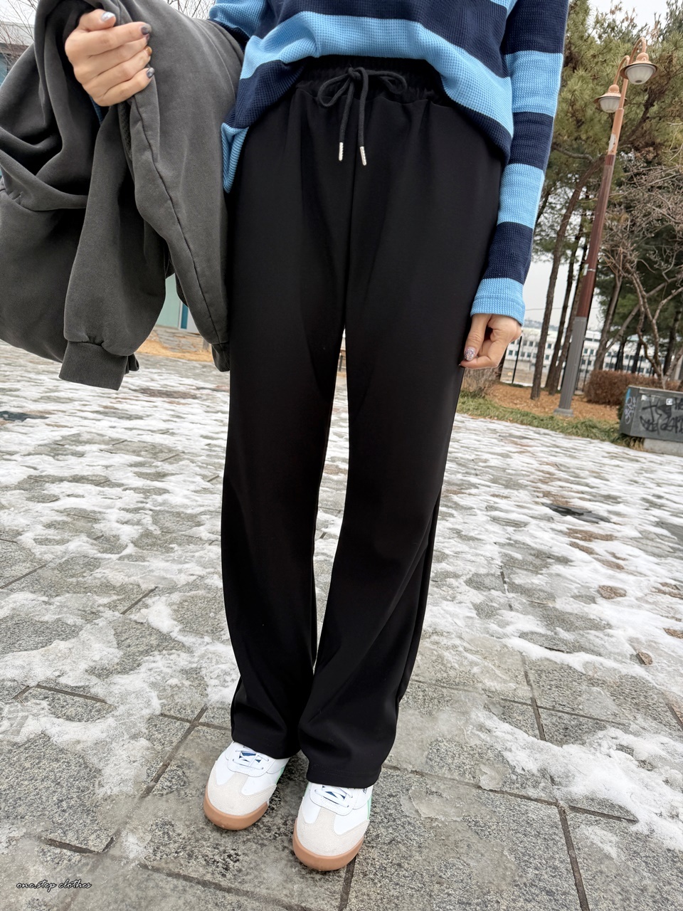 正韓簡約散步刷毛綁帶長褲 (黑)