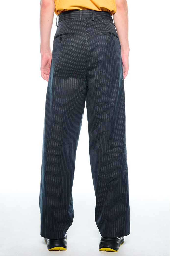 TOLQ PRINTED ONE TUCK TROUSERS