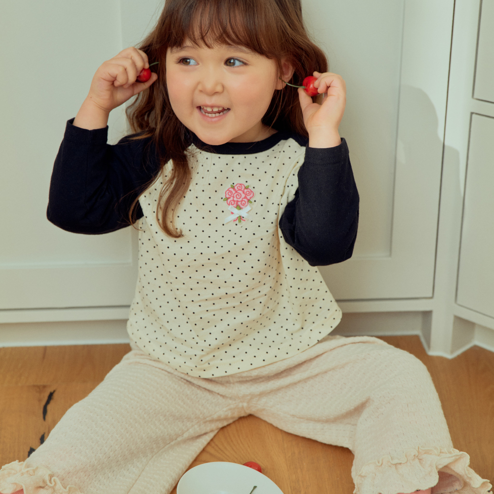 90-140 點點花朵拼色上衣 2色