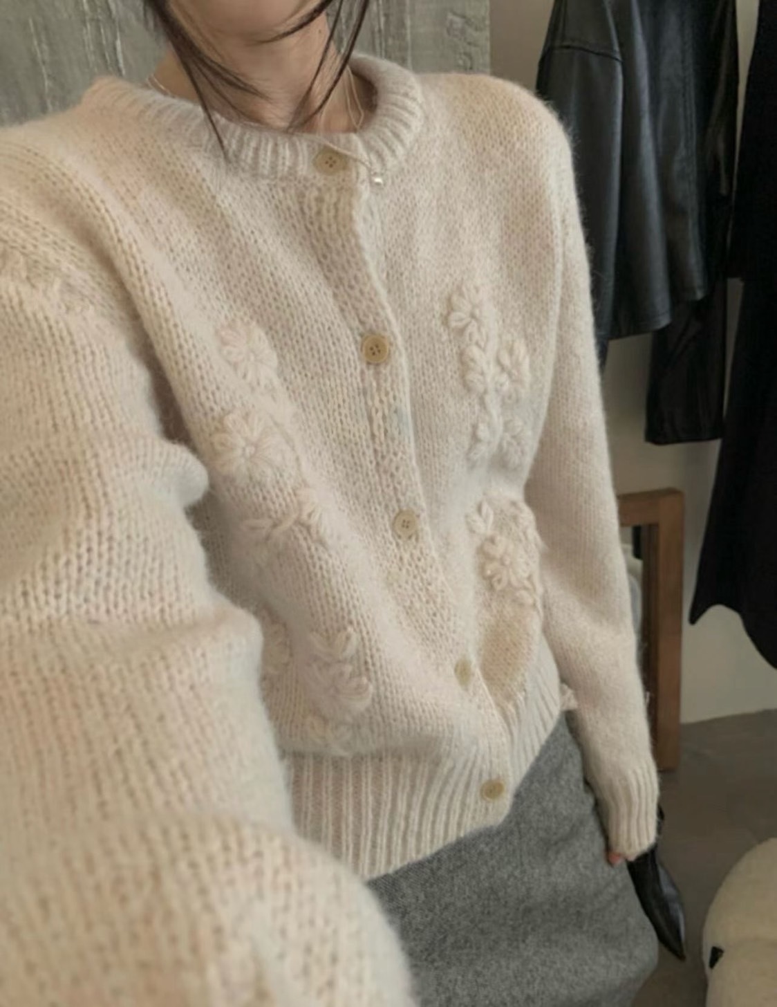 25A103 布達佩斯小旅行 花花針織毛衣