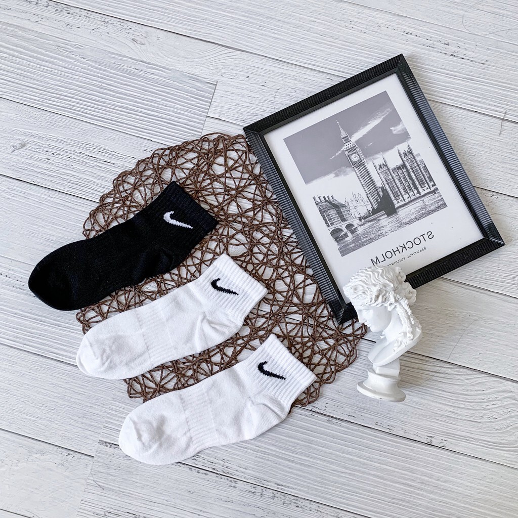 NIKE 長襪 短襪 黑白襪子 中筒襪子 運動襪 男女