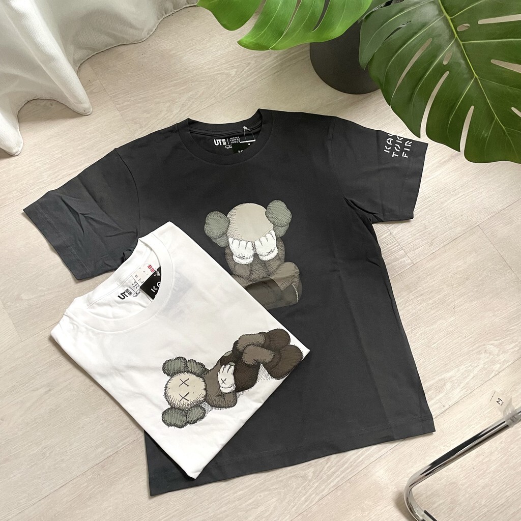 Kaws x UT Uniqlo  短Tee 聯名款 Tokyo First 2021