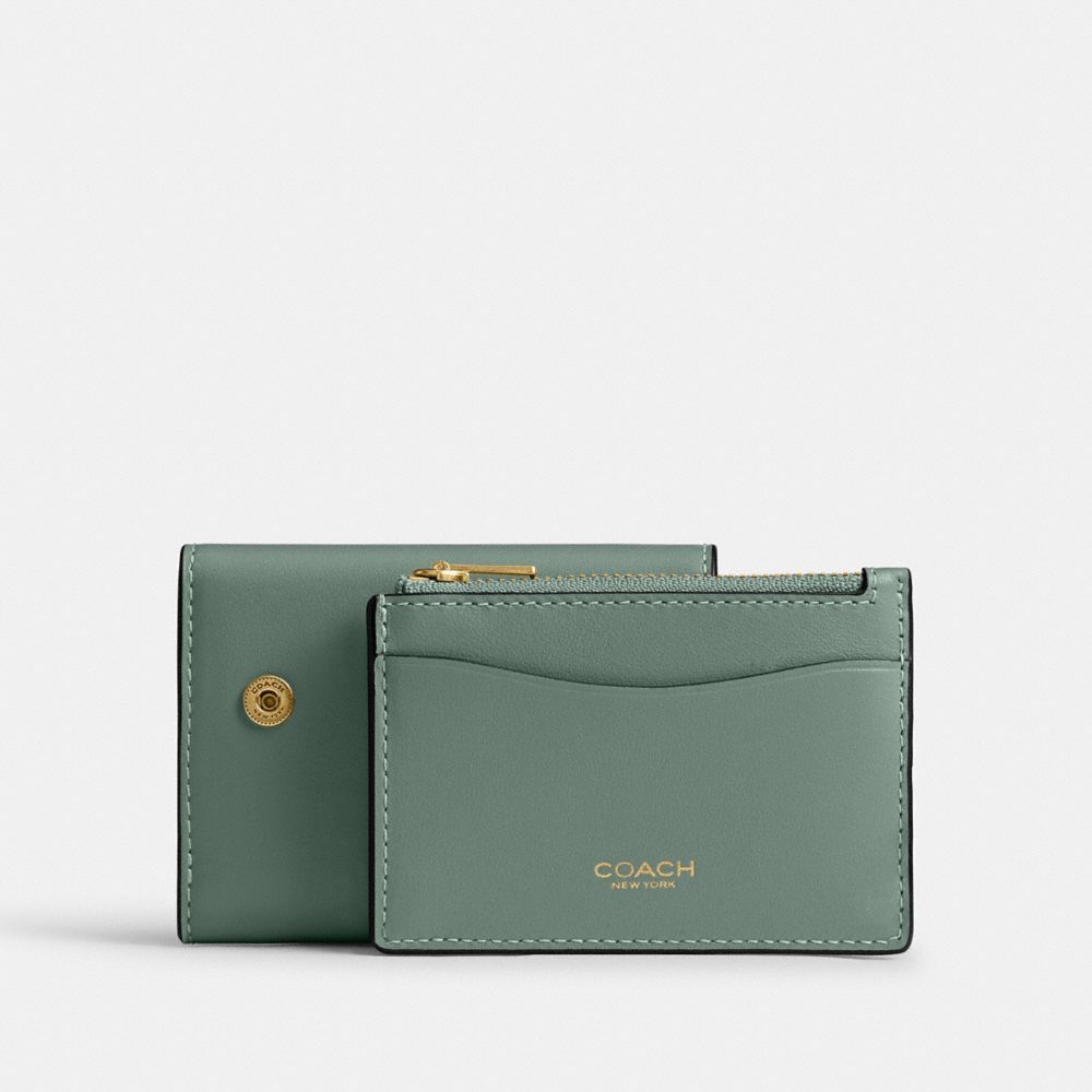 【Coach】Essential Card Holder Wallet  綠