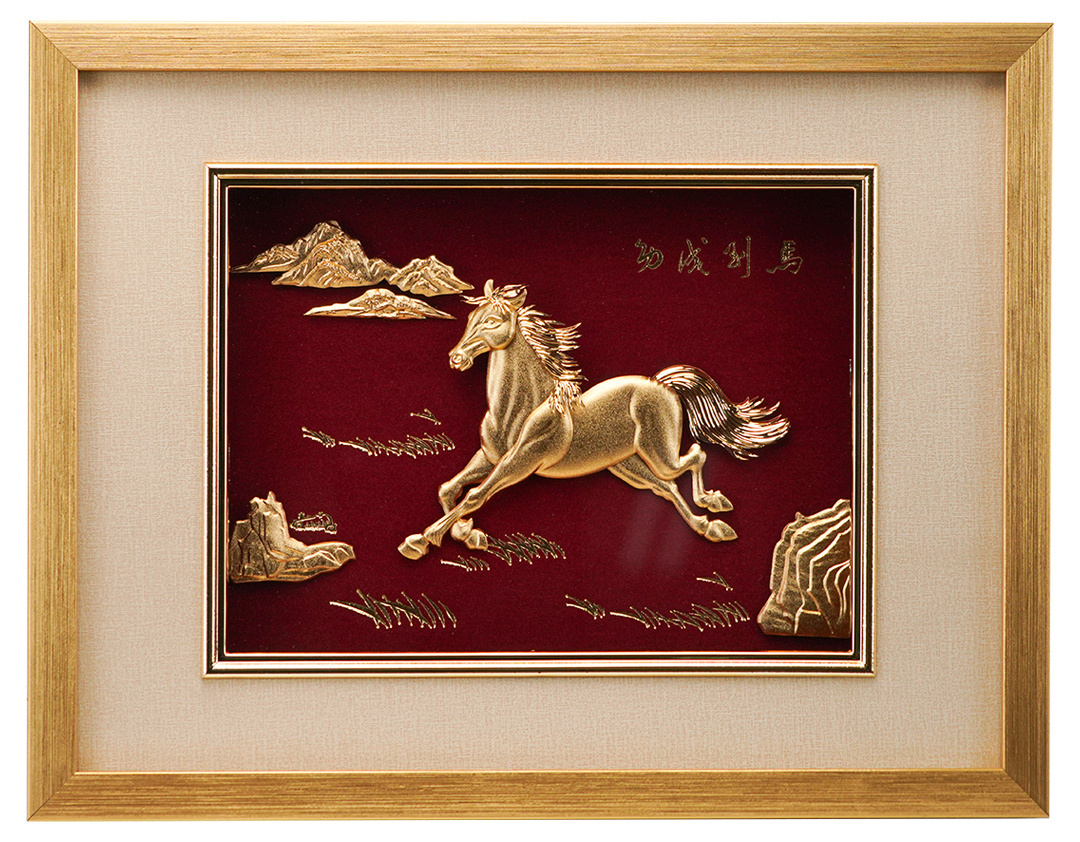 馬到成功金箔畫｜山野駿馬奔馳藝術擺飾 企業開業升遷吉祥送禮推薦