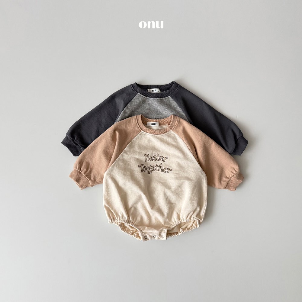 正韓春ONU 嫩嬰拼色包屁衣