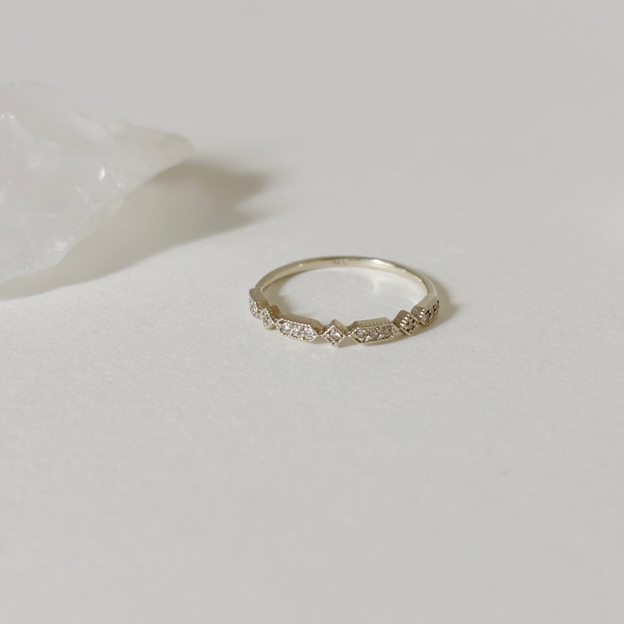 14K Hazy復古滾邊連框真鑽戒指