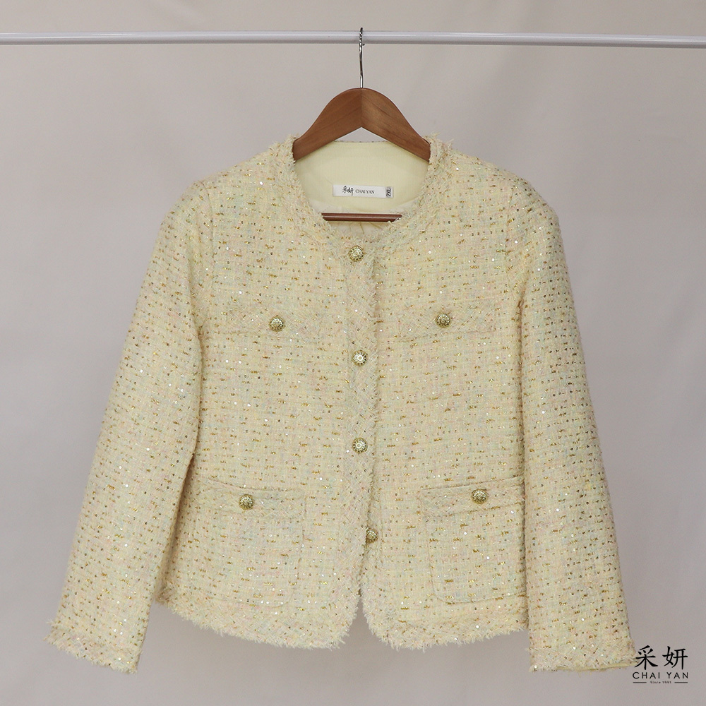 小香風亮釦薄鋪棉外套