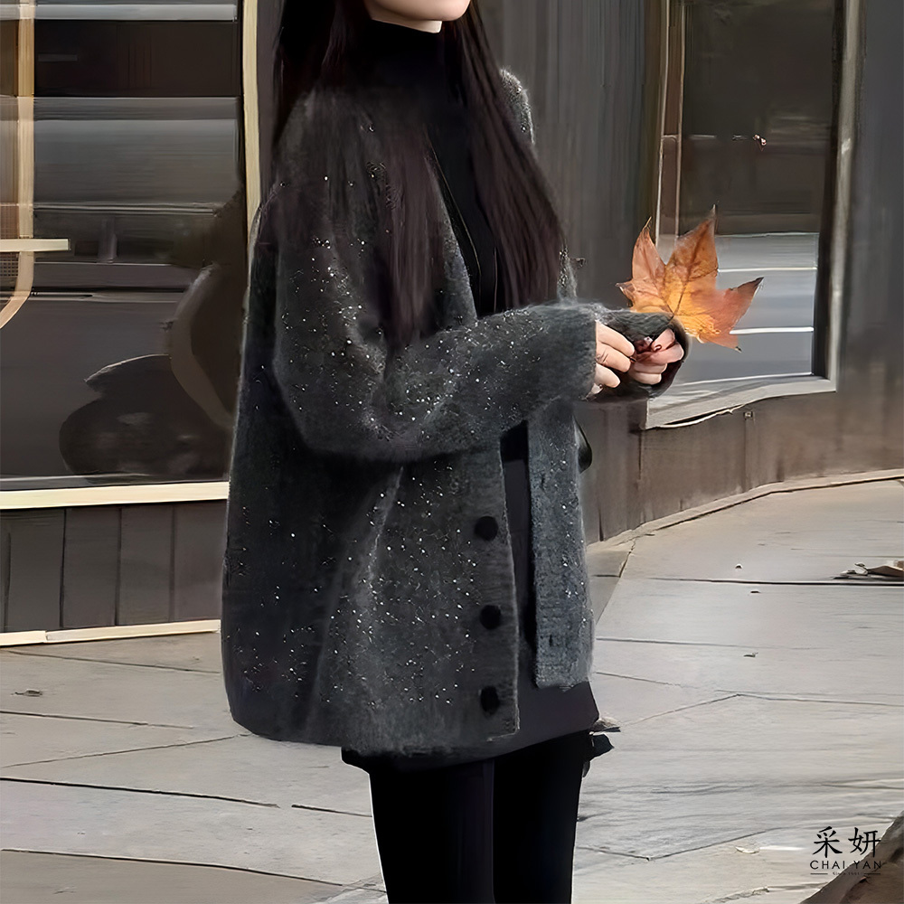 鈕扣大開襟亮片粗針織外套