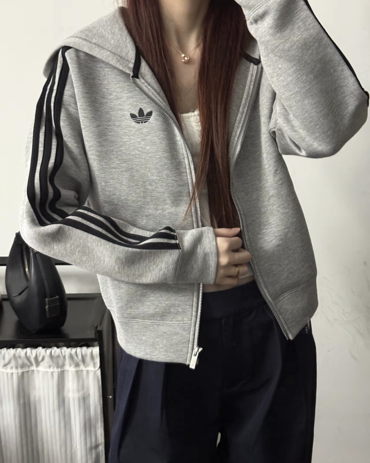 Adidas Originals ADICOLOR FW25 SPACER 經典灰 太空棉 三線 休閒 連帽外套 女款