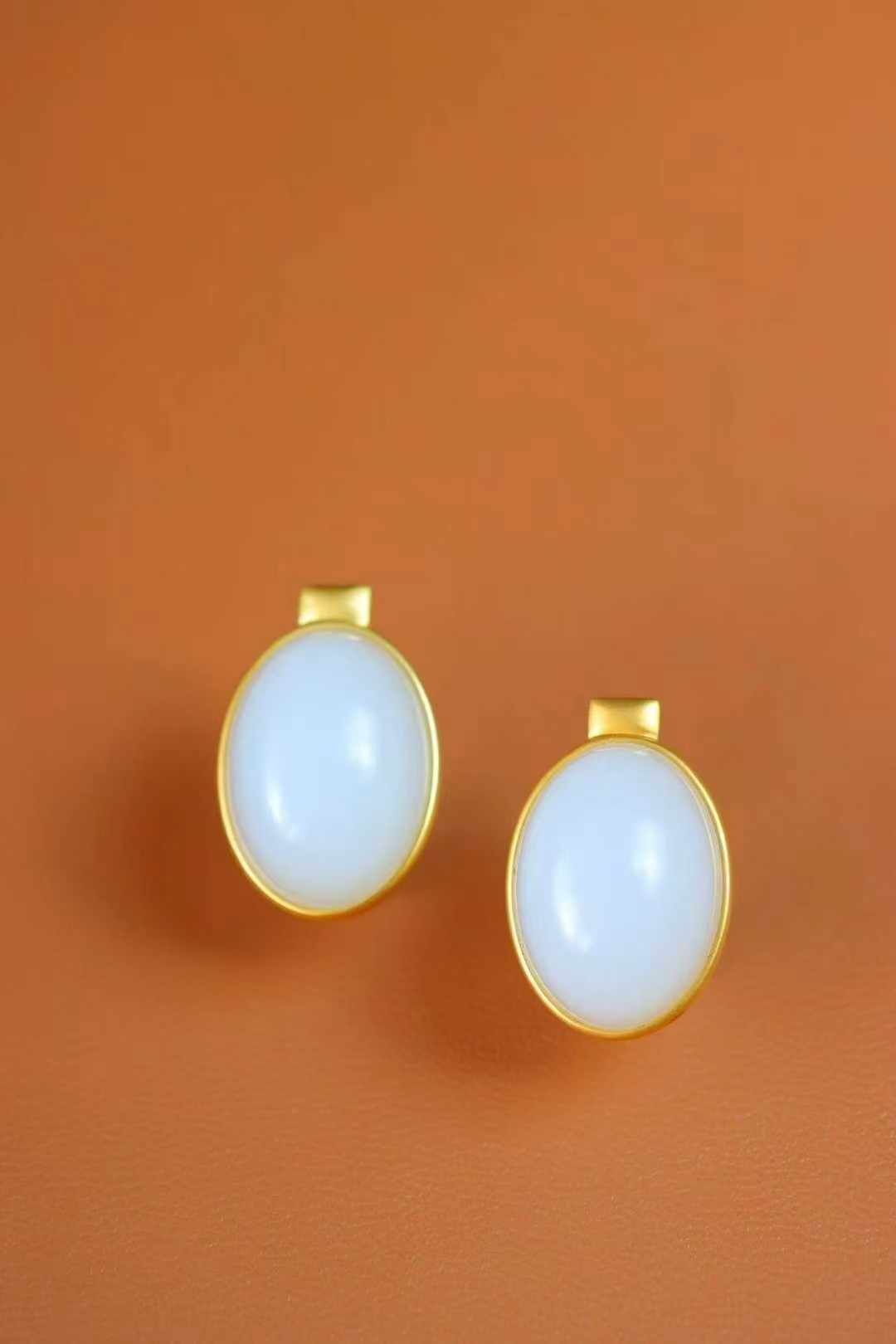 和田玉羊脂白玉耳釘,天然和田玉軟玉