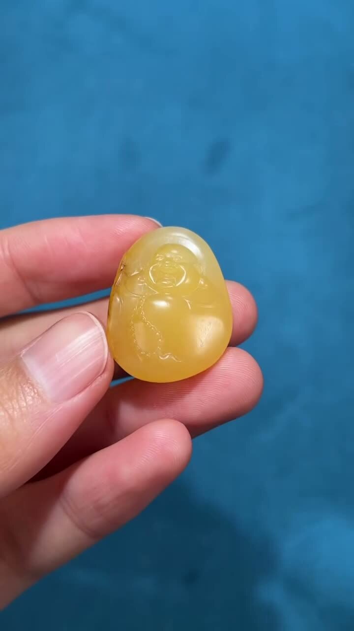 18244 和田玉籽料黃沁金包銀笑佛