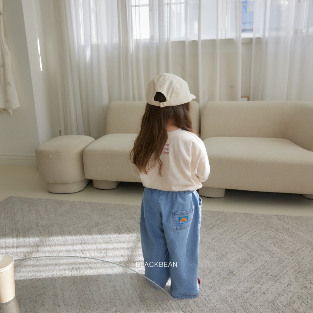 韓國🇰🇷BLACKBEAN 後口袋小標牛仔直筒褲(BEBES-M/S-XL)