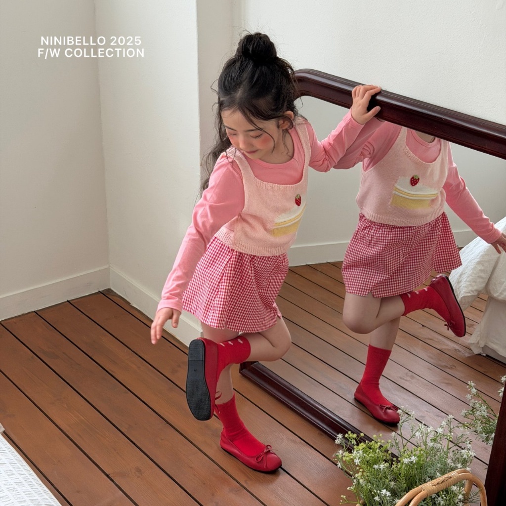 正韓春Ninibello 四色清新小方格短裙