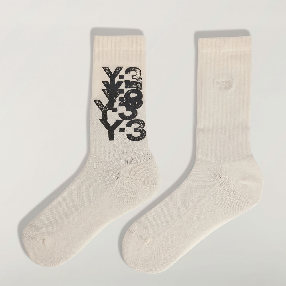 【 Y-3 GRAPHIC CREW SOCKS 解構文字長襪 - 奶油白 】