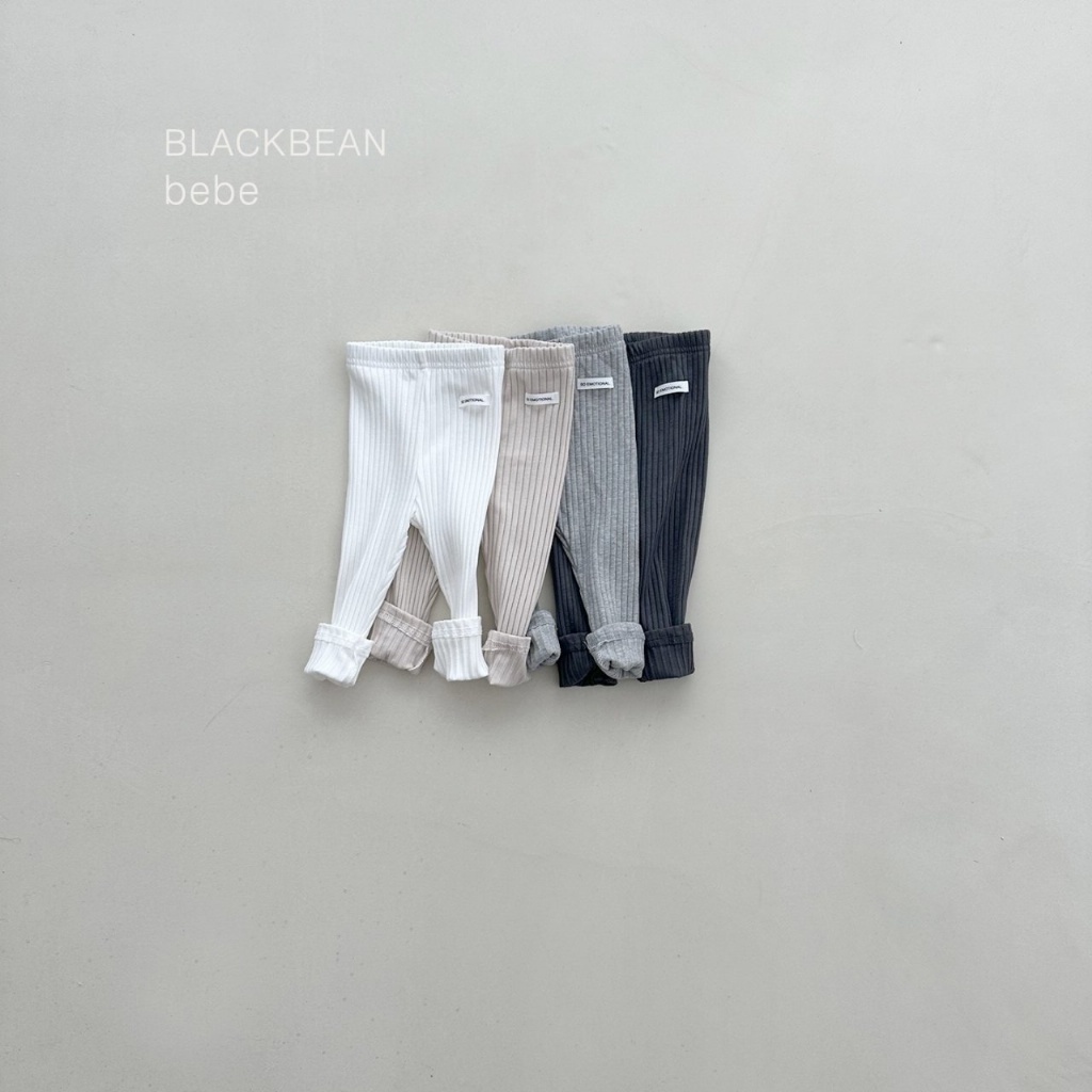韓國🇰🇷BLACKBEAN 坑條寶寶內搭褲(BEBES-M)