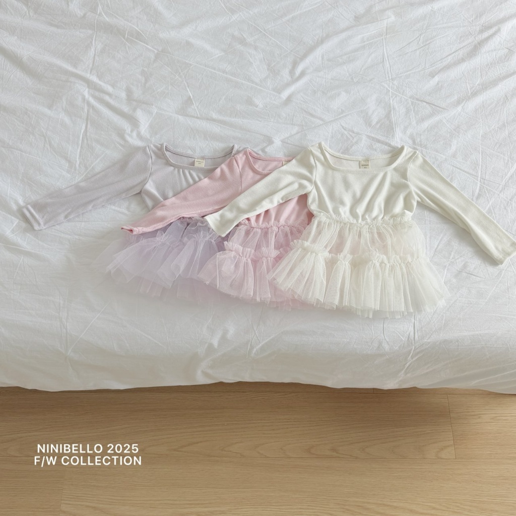 正韓春Ninibello 三色芭蕾拼紗上衣