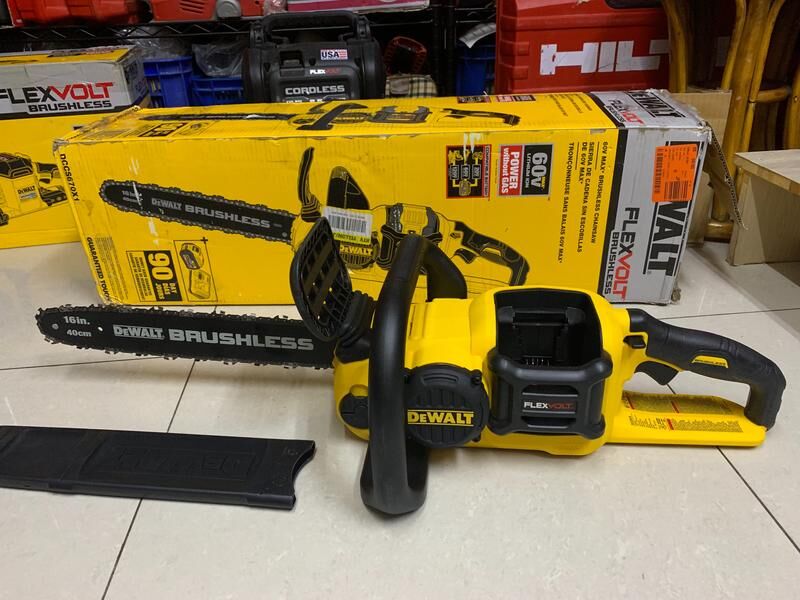 得偉 DEWALT 60V 無刷 鏈鋸機 16" DCCS670B 空機 DCCS670