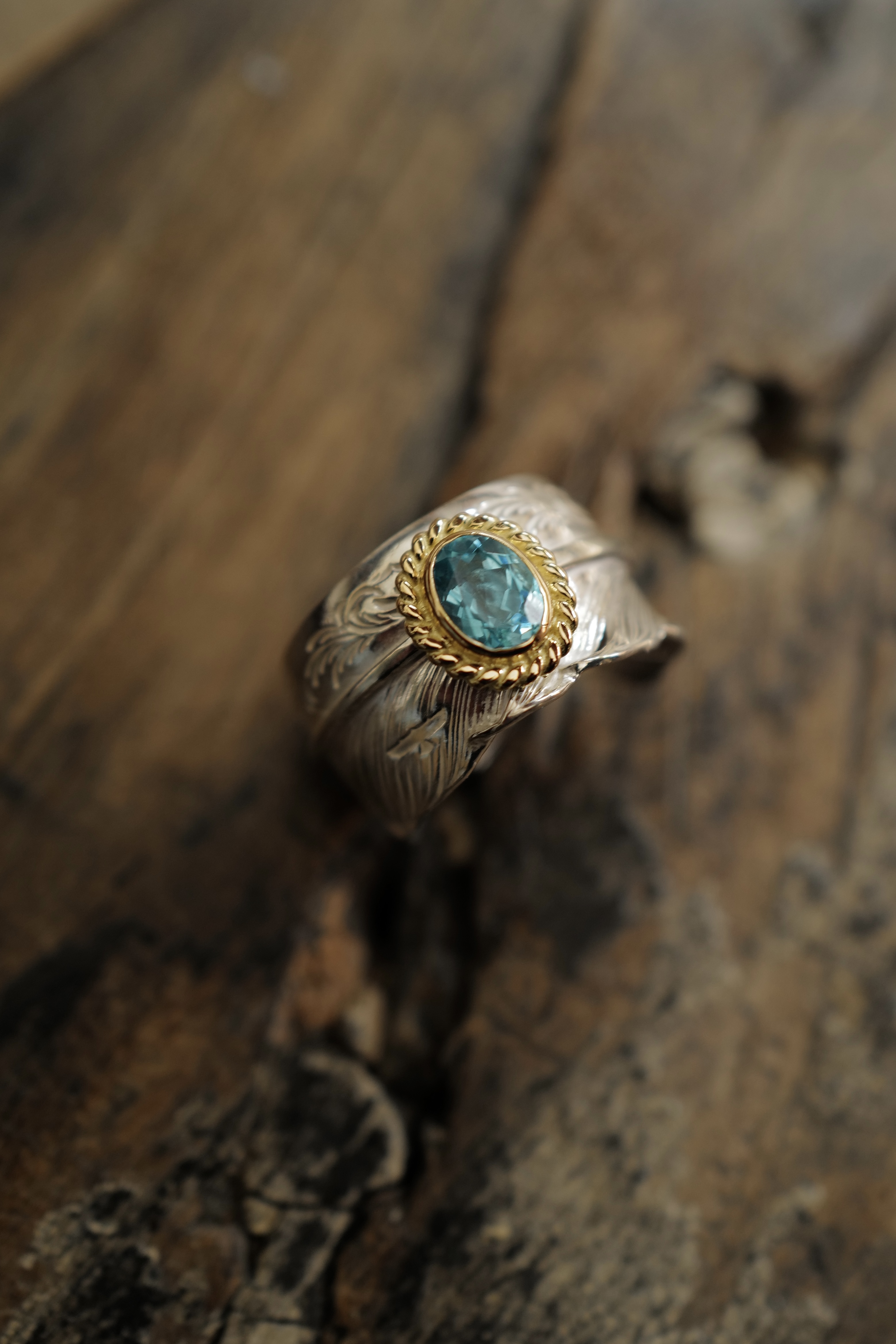 TW 金繩藍綠磷灰石唐草羽毛戒*