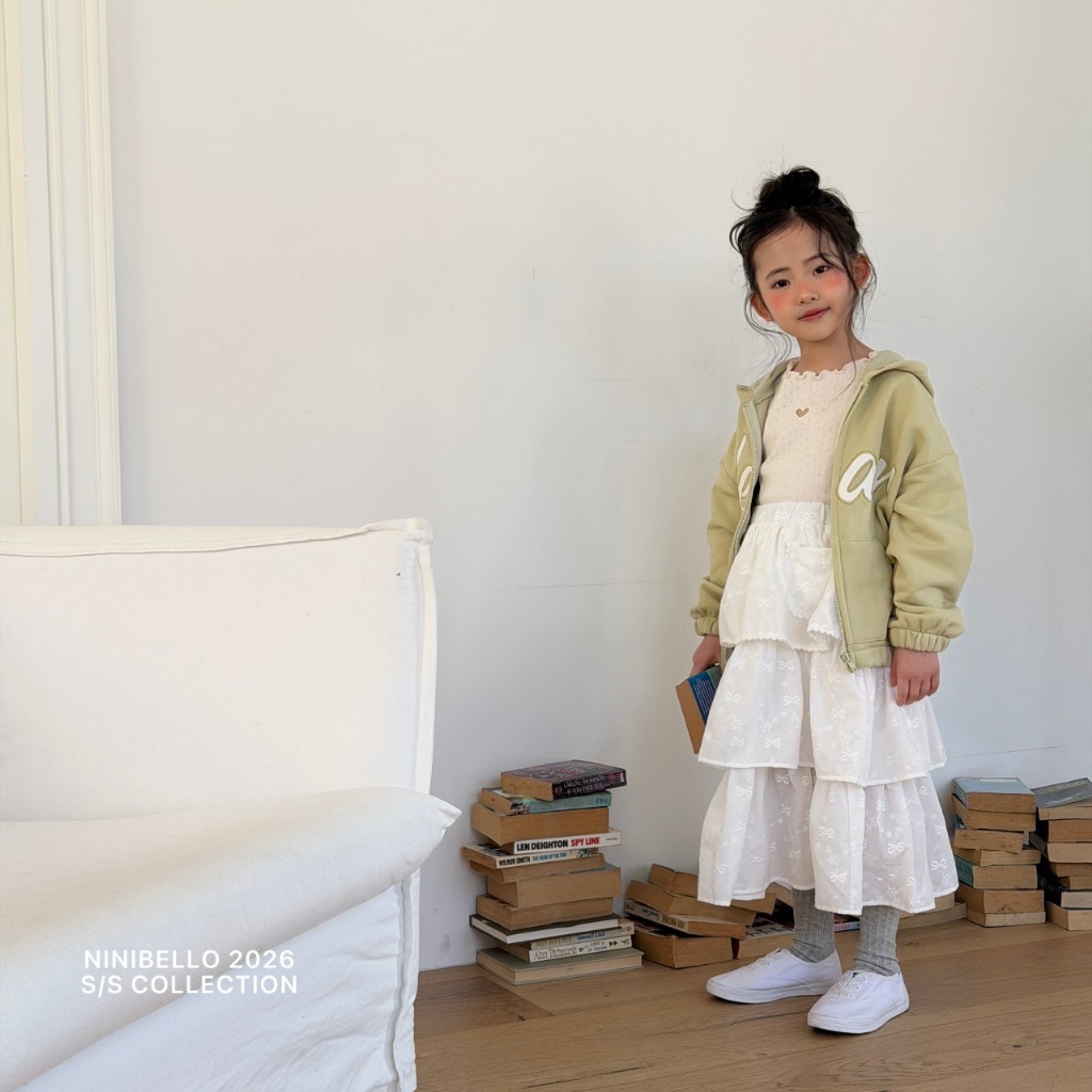 正韓春Ninibello 三色DEAR連帽外套