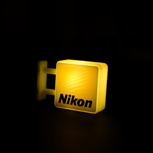 Nikon 發光招牌磁鐵