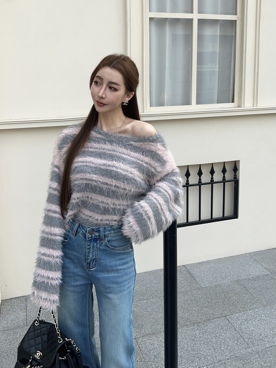 撞色仿浣熊絨毛衣