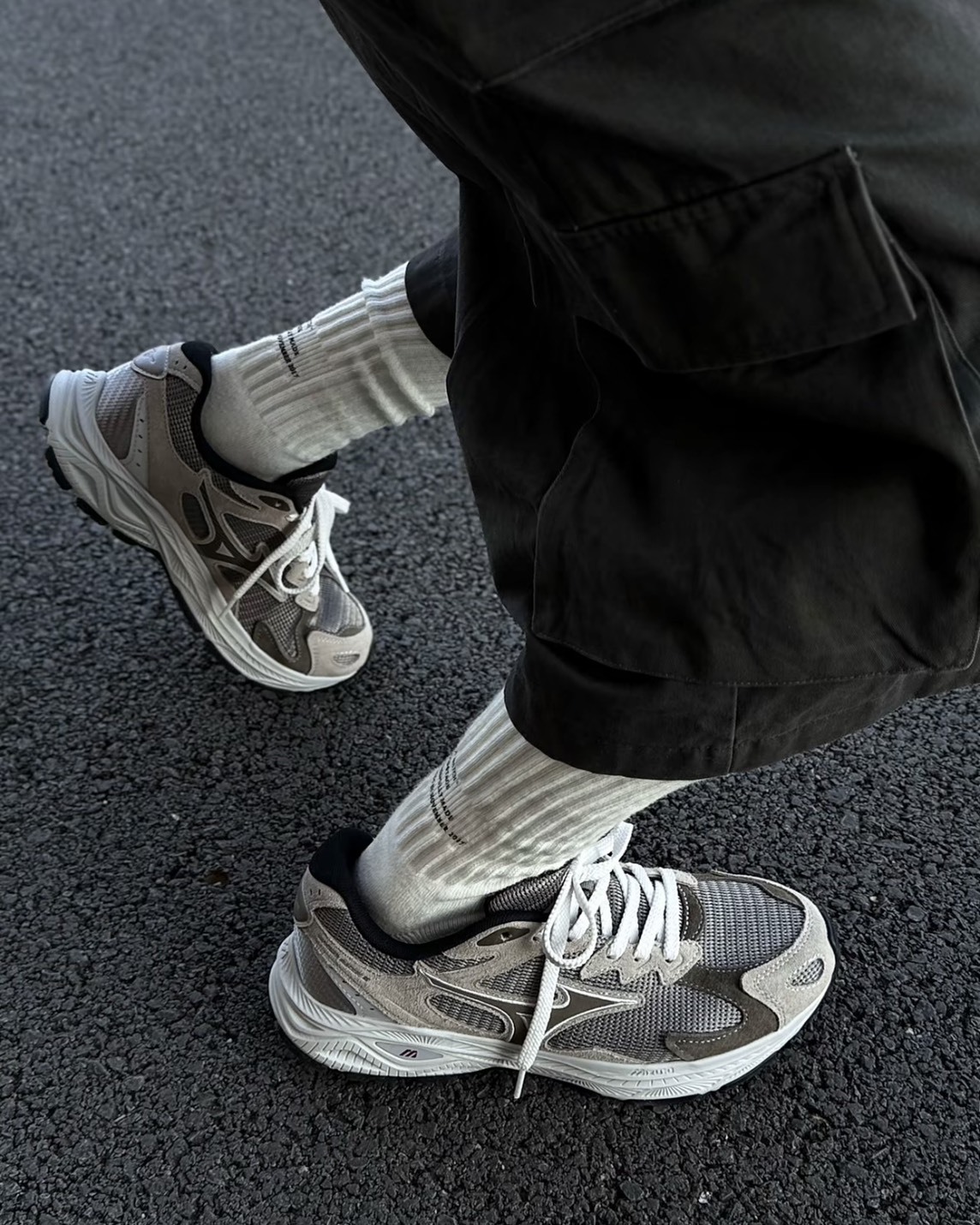 <穩帥>Mizuno Racer S 美津濃 麂皮 燕麥奶咖