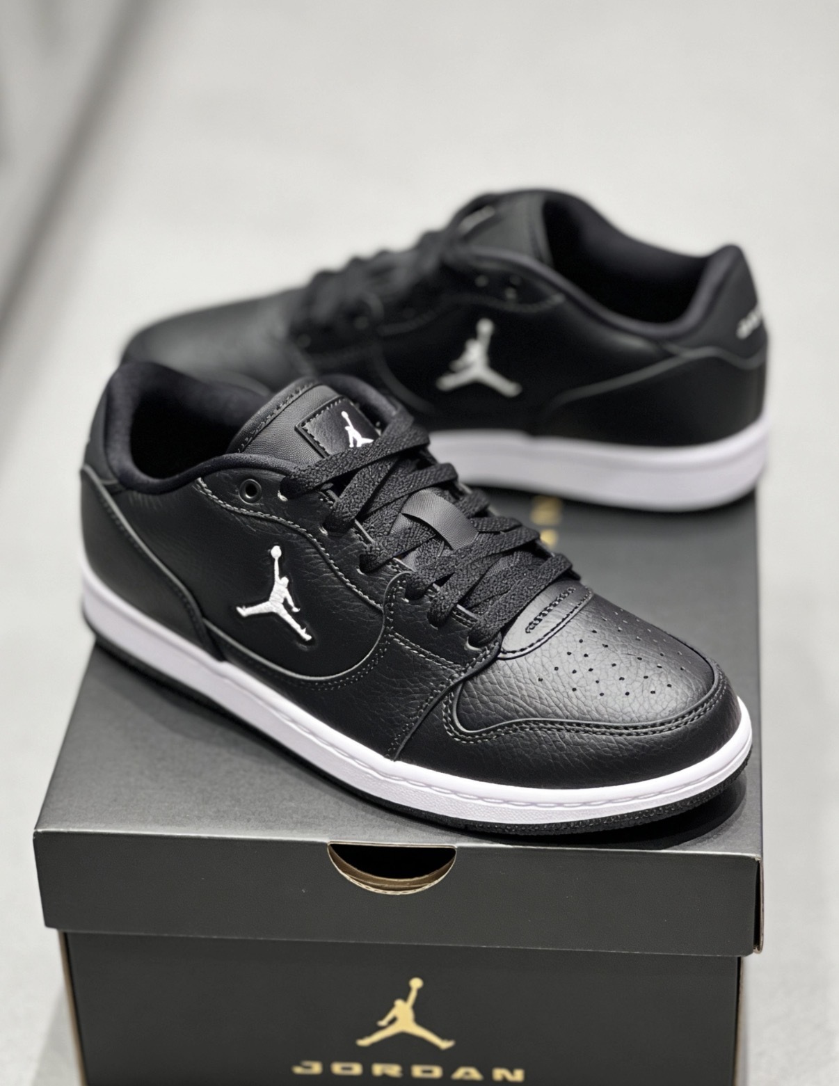男鞋 NIKE JORDAN COURT CONNECT LOW 黑白 復古 皮革 喬丹 休閒 運動鞋【IQ5698-001】
