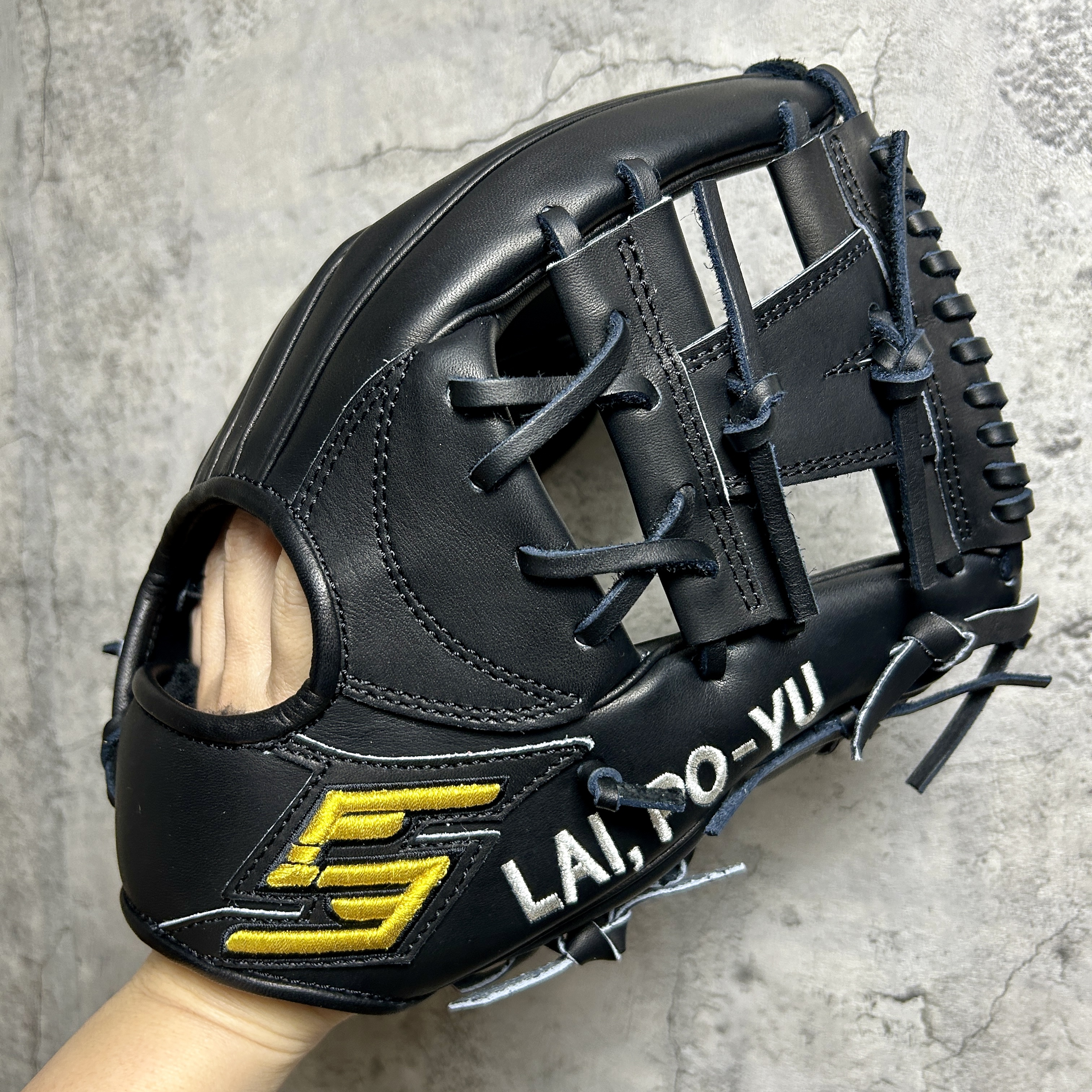 【照片分享】FIVE 硬式 内野 F601