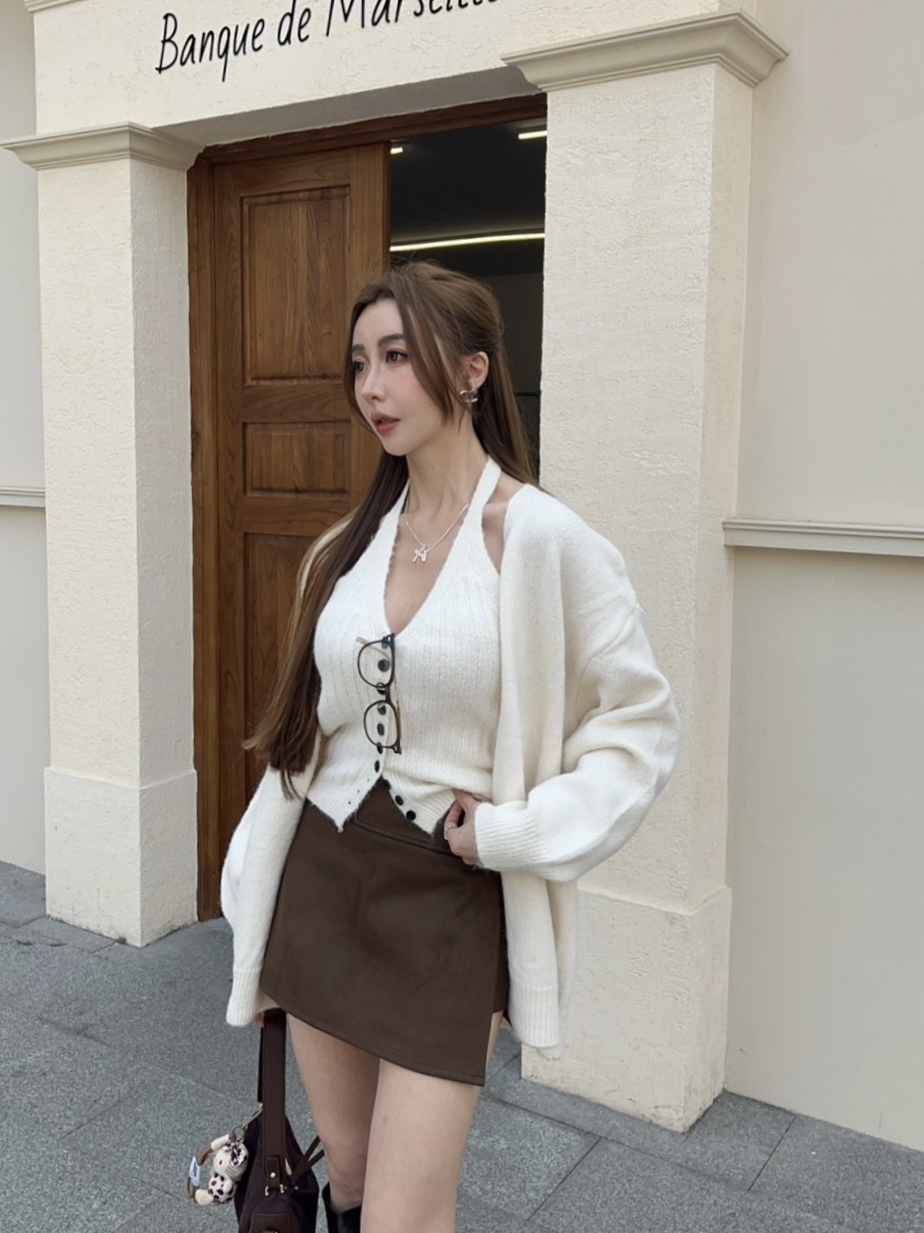 美拉德麂皮絨高腰半身裙