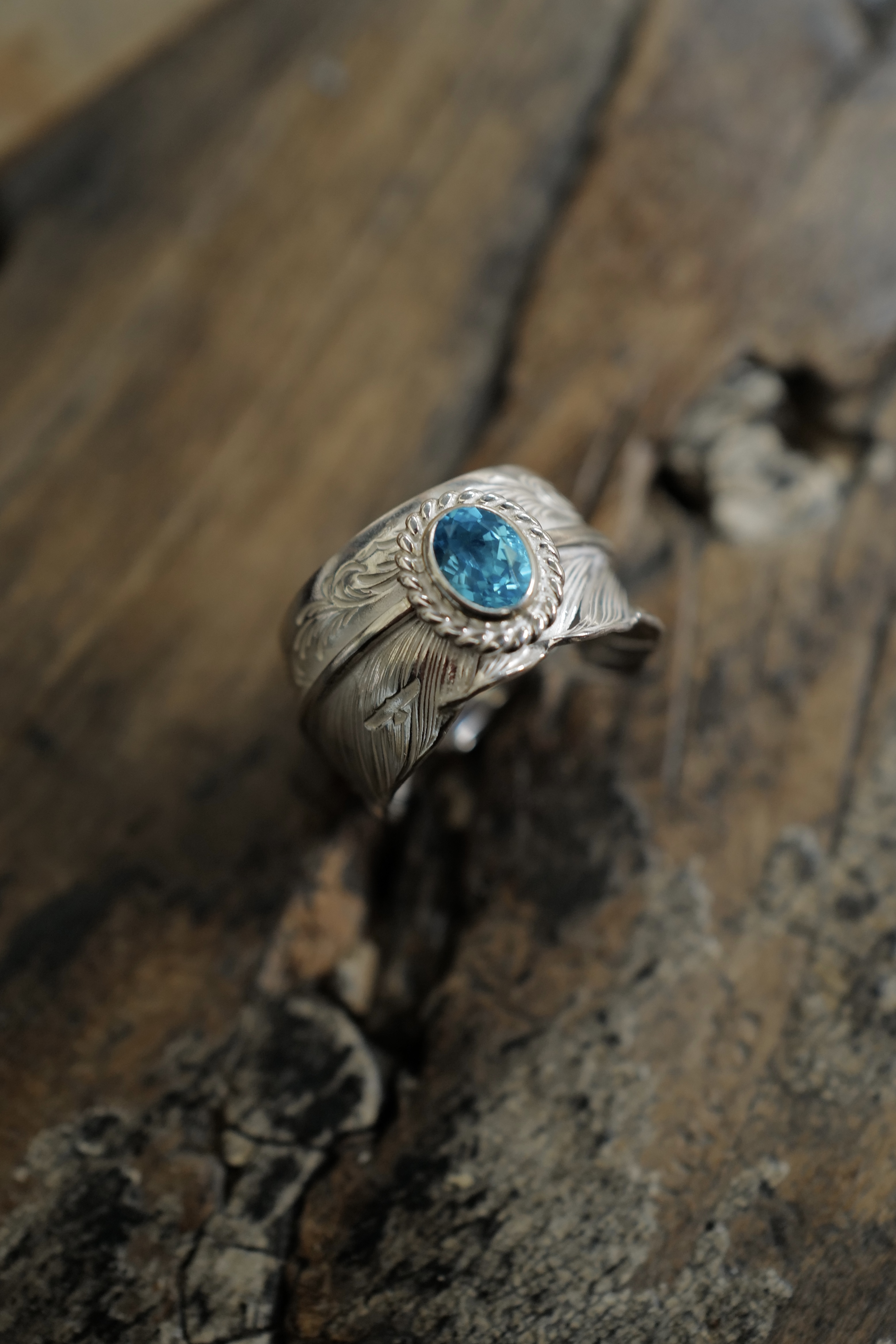 TW 銀繩藍綠磷灰石唐草羽毛戒*