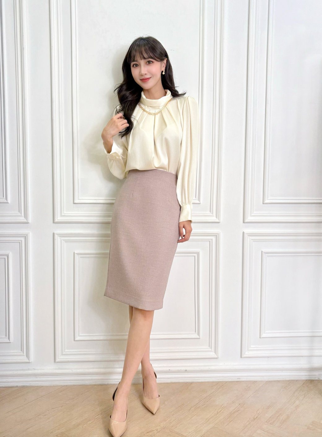 半領金鏈珍珠長袖上衣