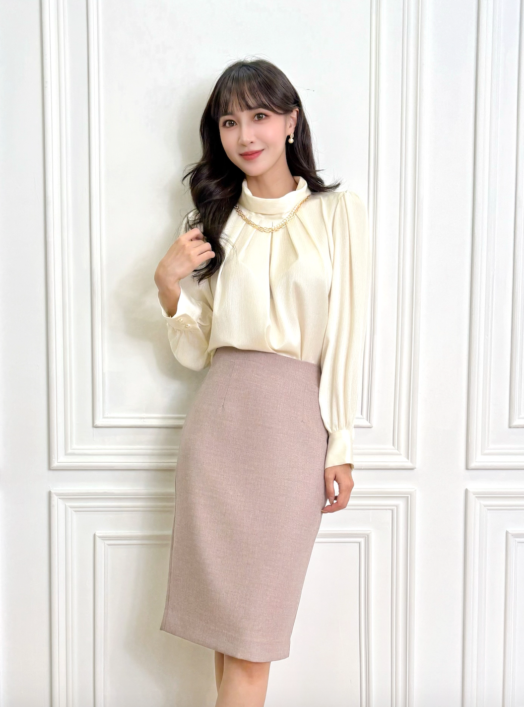 半領金鏈珍珠長袖上衣