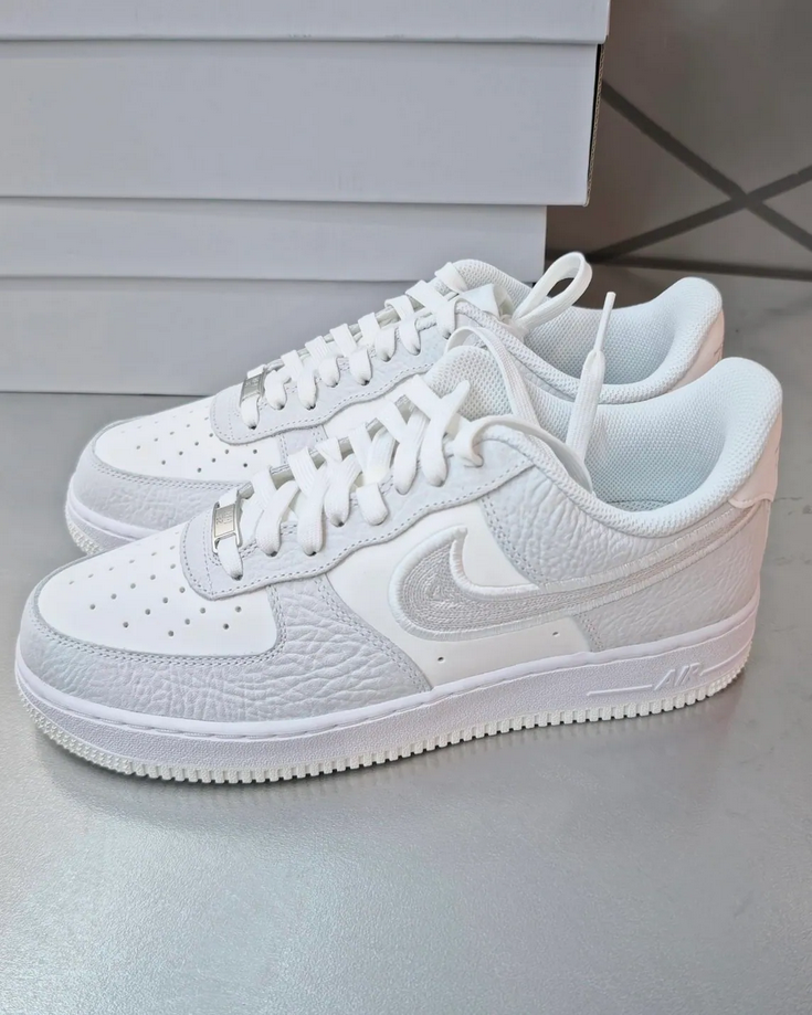 【預訂】NIKE AIR FORCE 1 07 淺灰白拼色-MEN