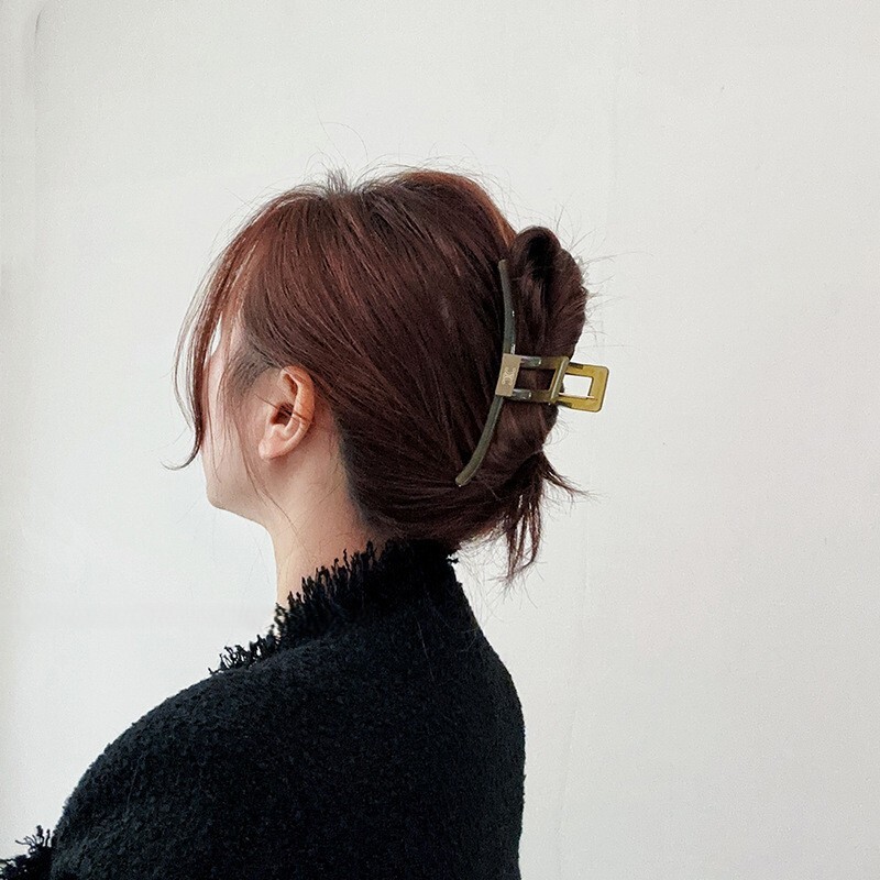 《6530》韓式簡約質感一字鯊魚夾