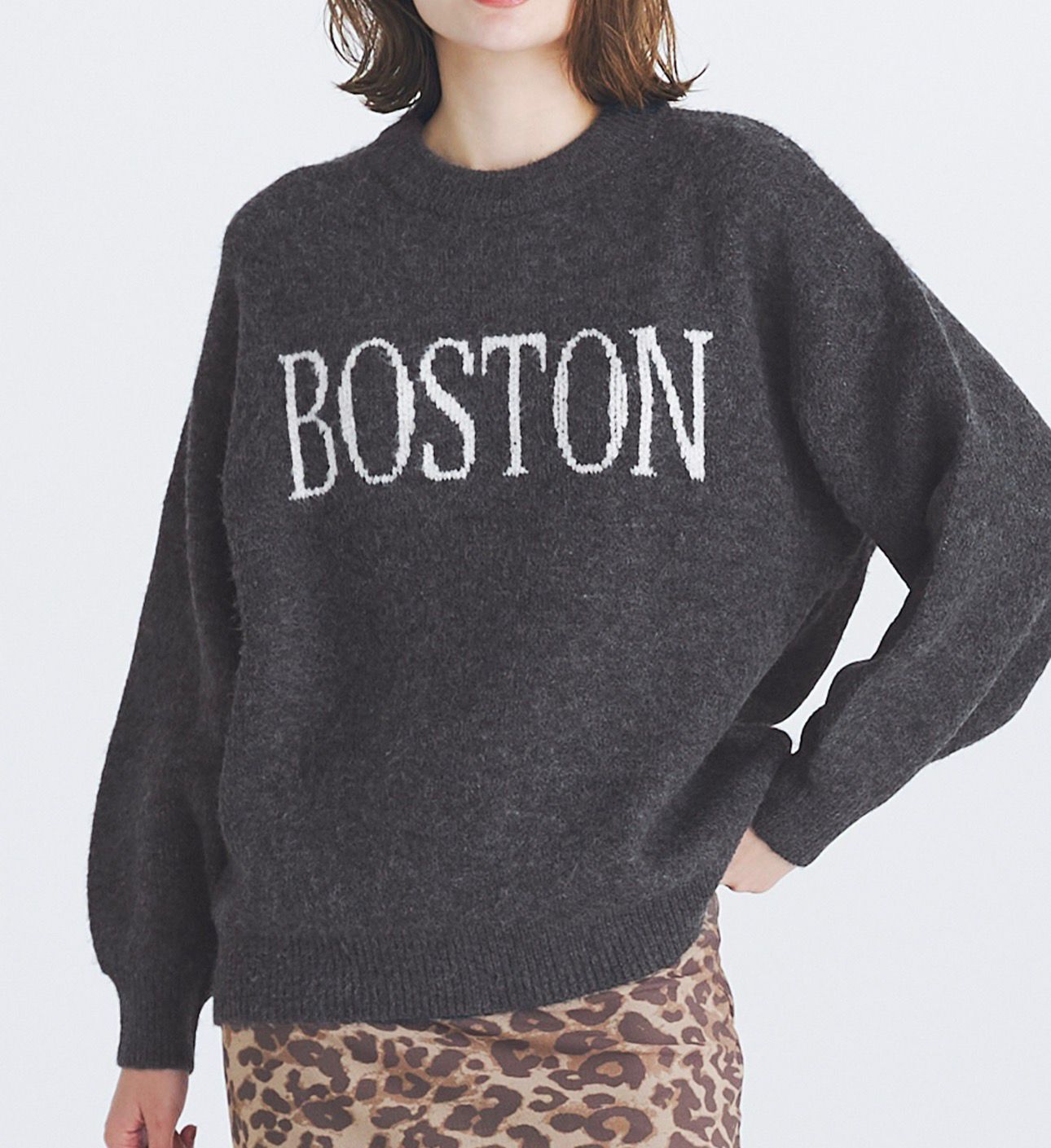 【預購】JN012003 COCA 炭灰色針織長袖上衣