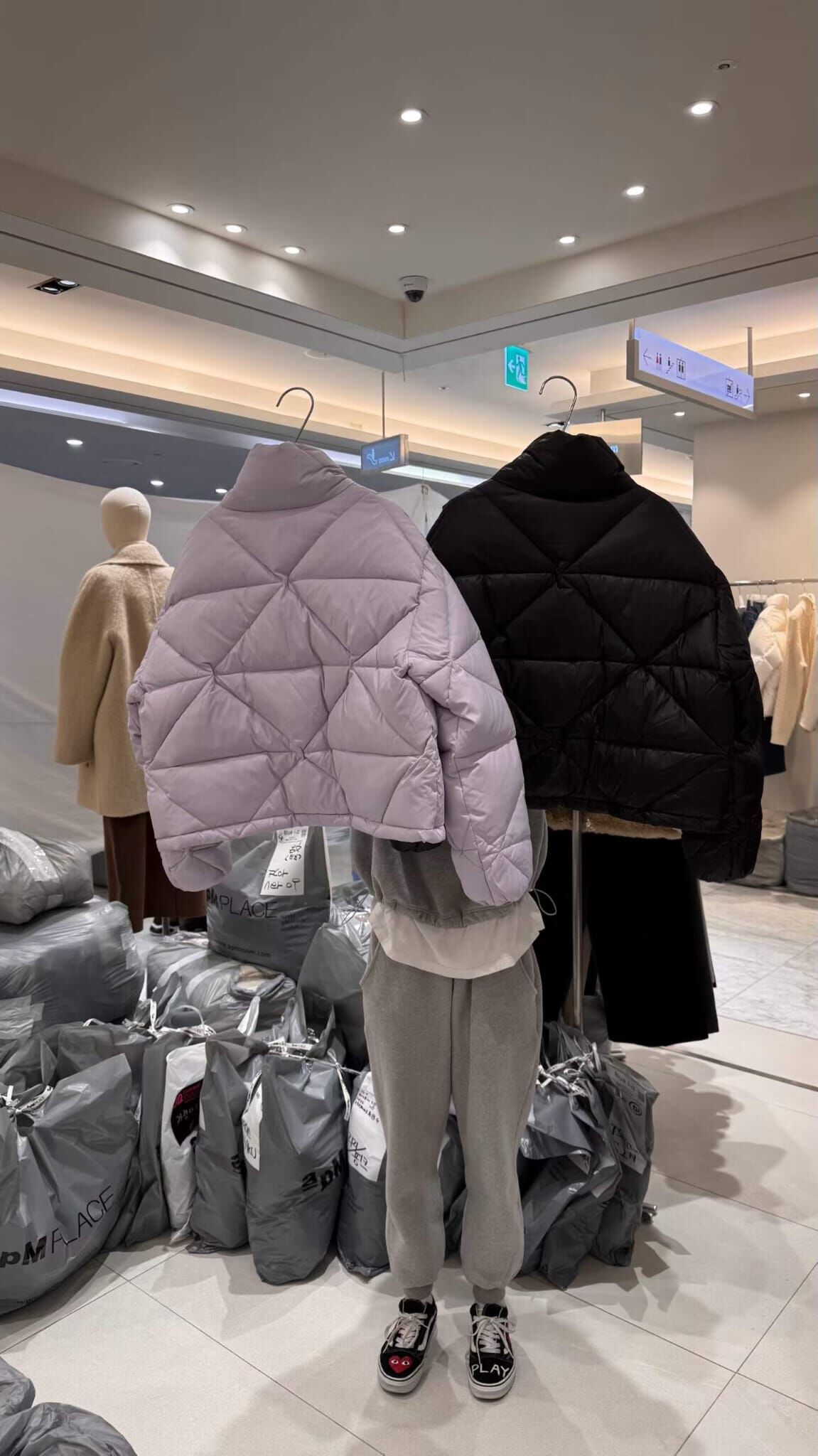 BI5435 菱格紋鴨絨企領羽絨外套 *特價* (優惠碼同充值購物金不適用)