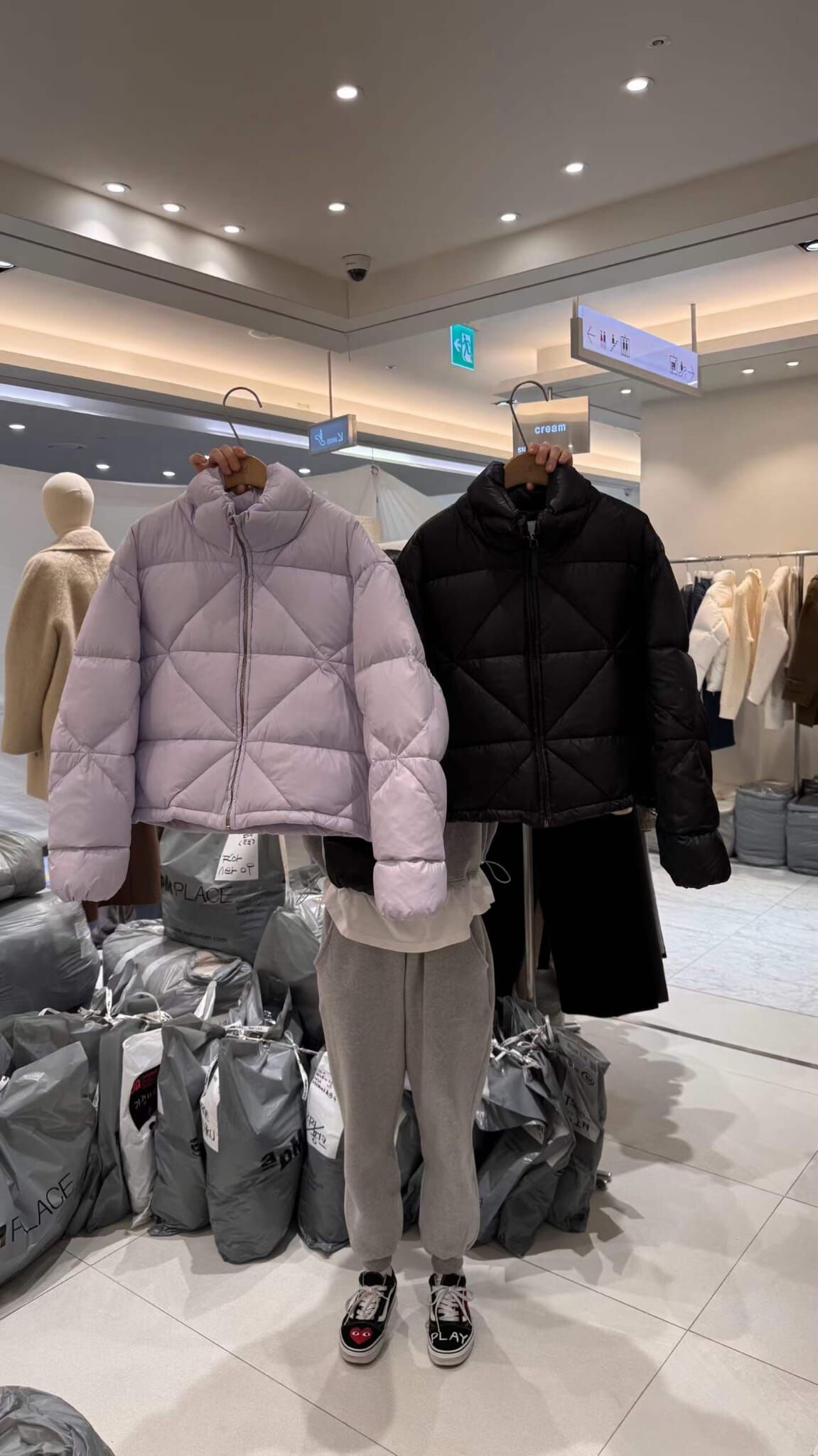 BI5435 菱格紋鴨絨企領羽絨外套 *特價* (優惠碼同充值購物金不適用)