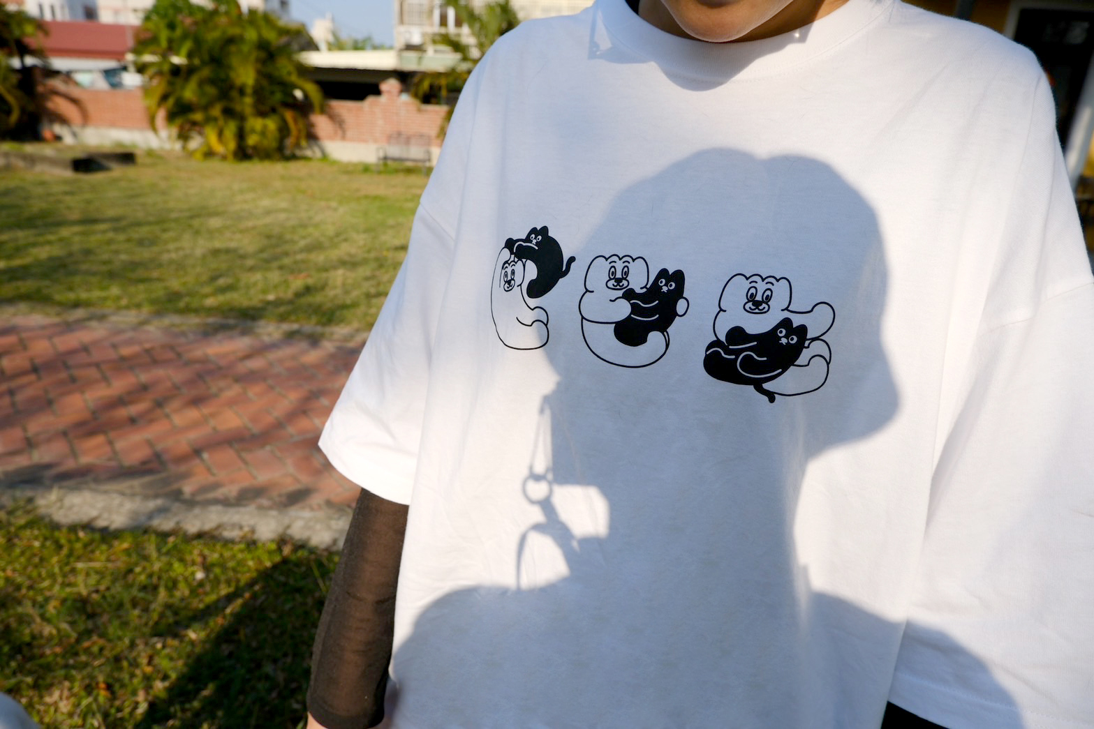 小屋餃貓跳舞 T-shirt