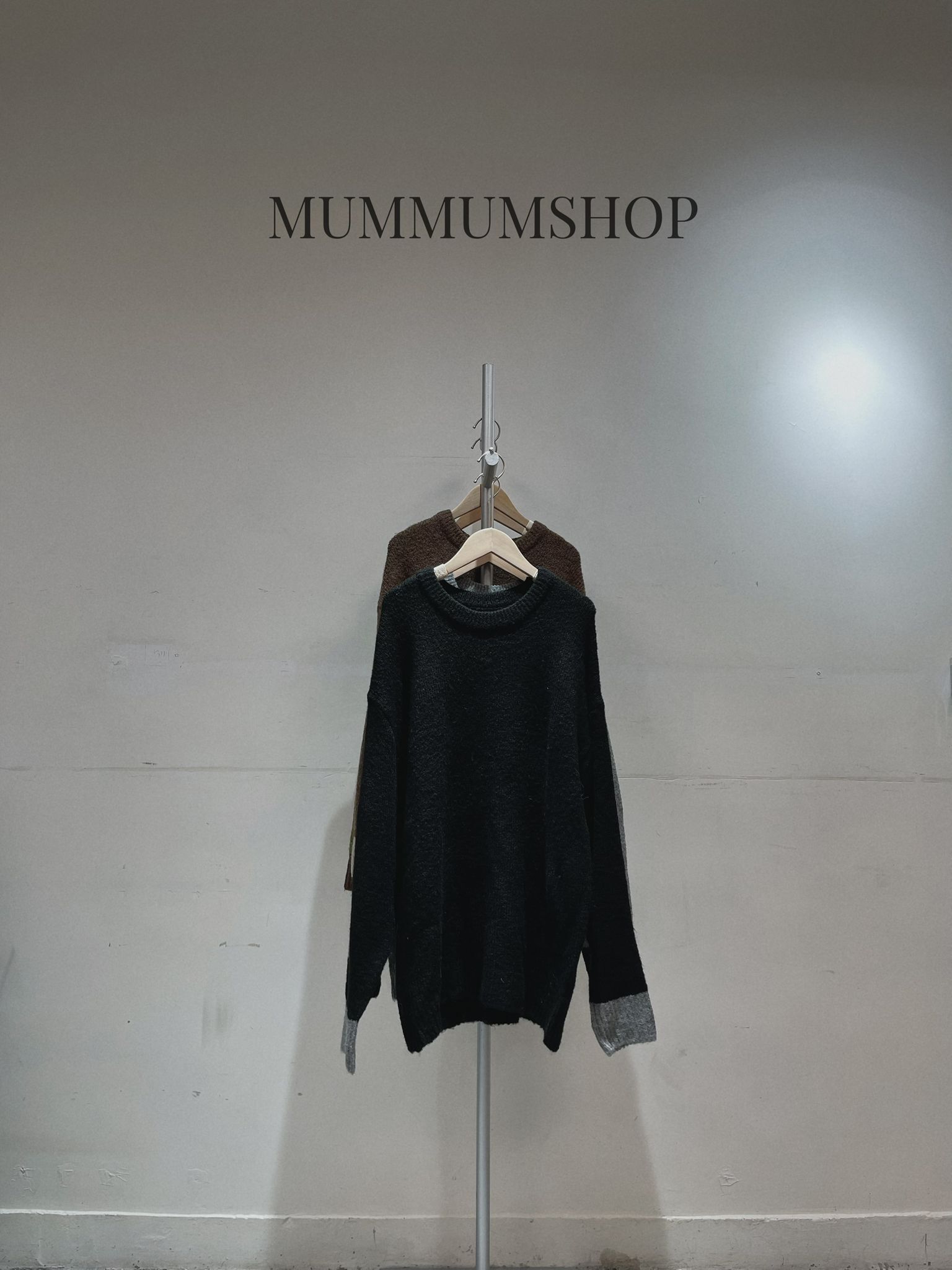 0213120/撞色手袖拼接冷衫/50/48/27