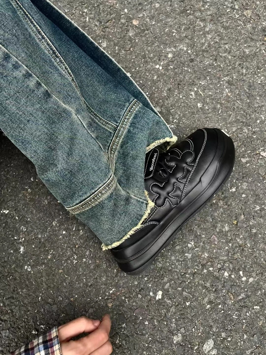 代購-SHOOT BRAND RANDOM 半拖 勃肯鞋 一腳蹬 皮革拼接 包頭拖鞋 男女同款 黑色