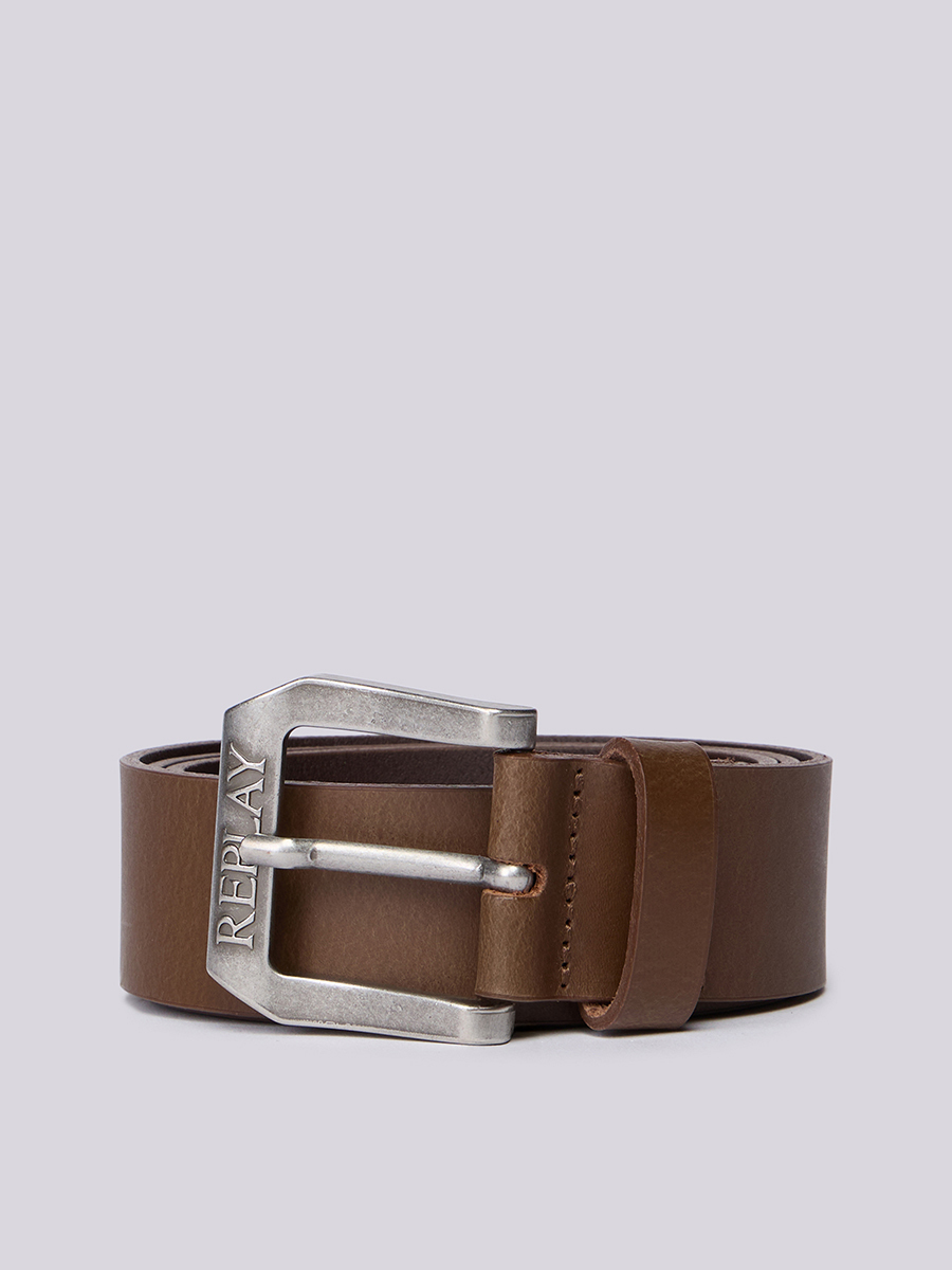 棕色經典方扣皮帶