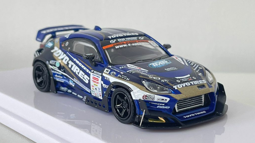 預訂:1/64 GULLIVER64 GR86 Team Toyo Tires Drift D1GP 2025 #88 M.Kawabata (GU64101)