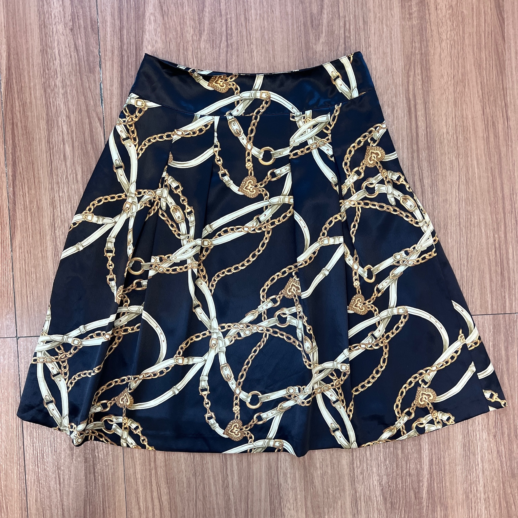 日本製黑色巴洛克圖案半裙