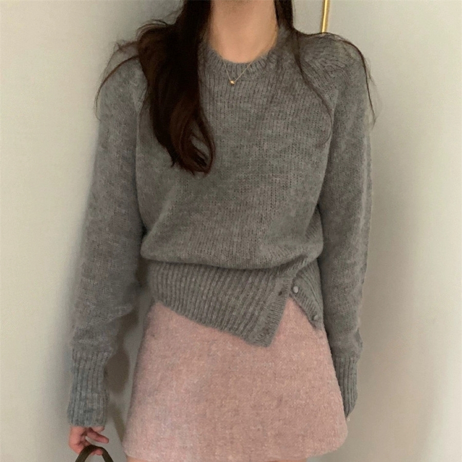 1W11 知性圓領小開衩針織毛衣 一色