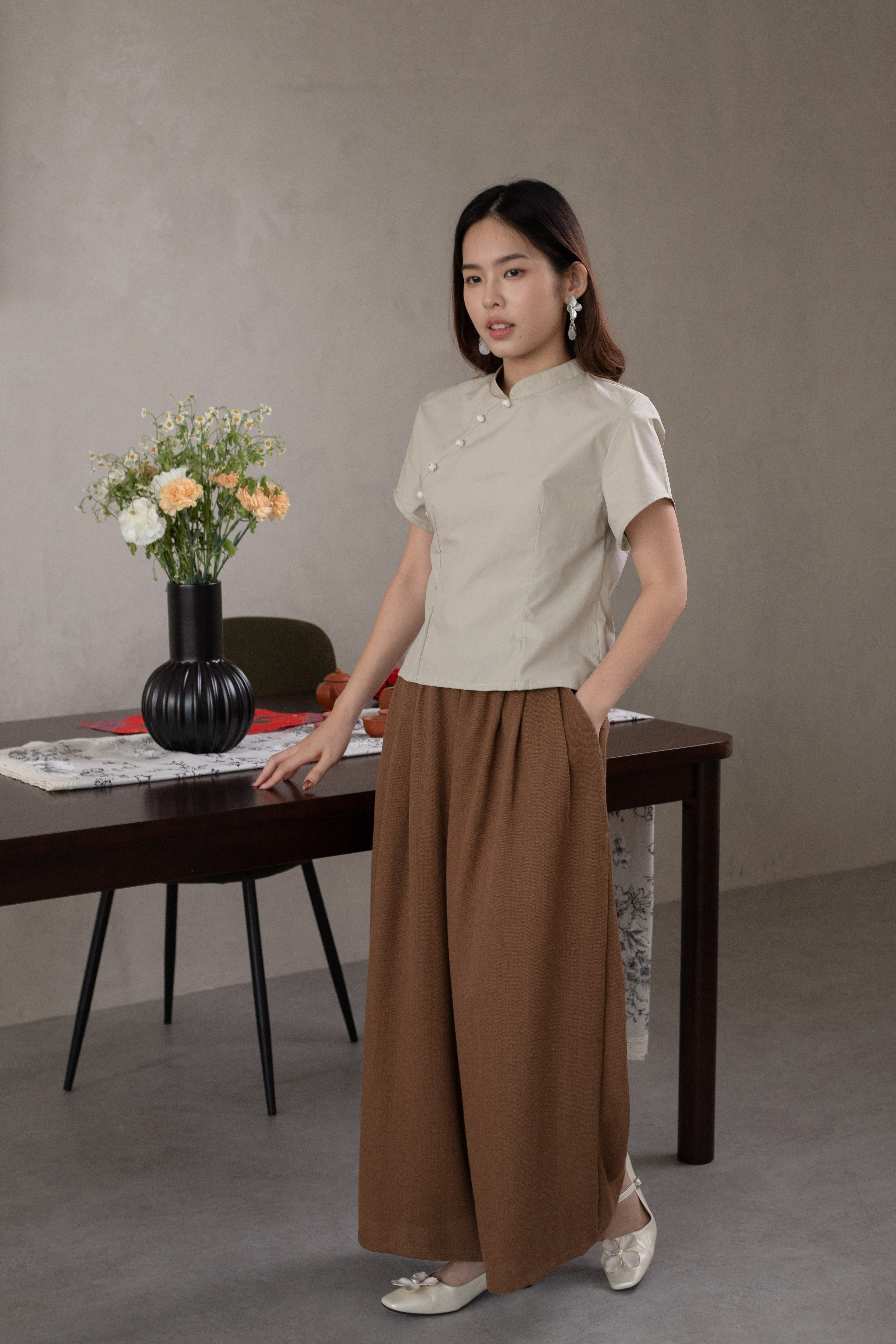 Kanza Cheongsam Lily Top Beige-2631BSBEI