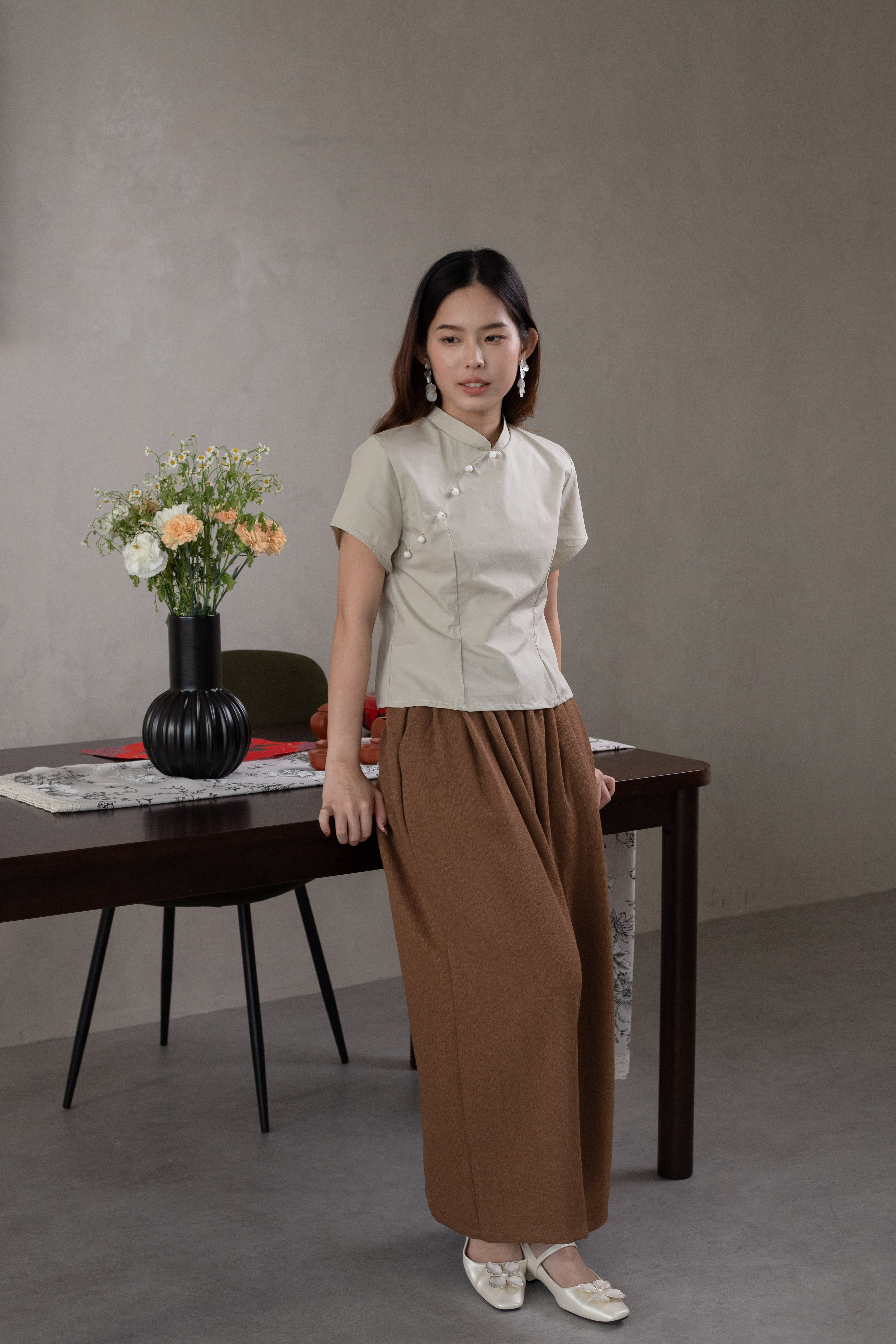 Kanza Cheongsam Lily Top Beige-2631BSBEI