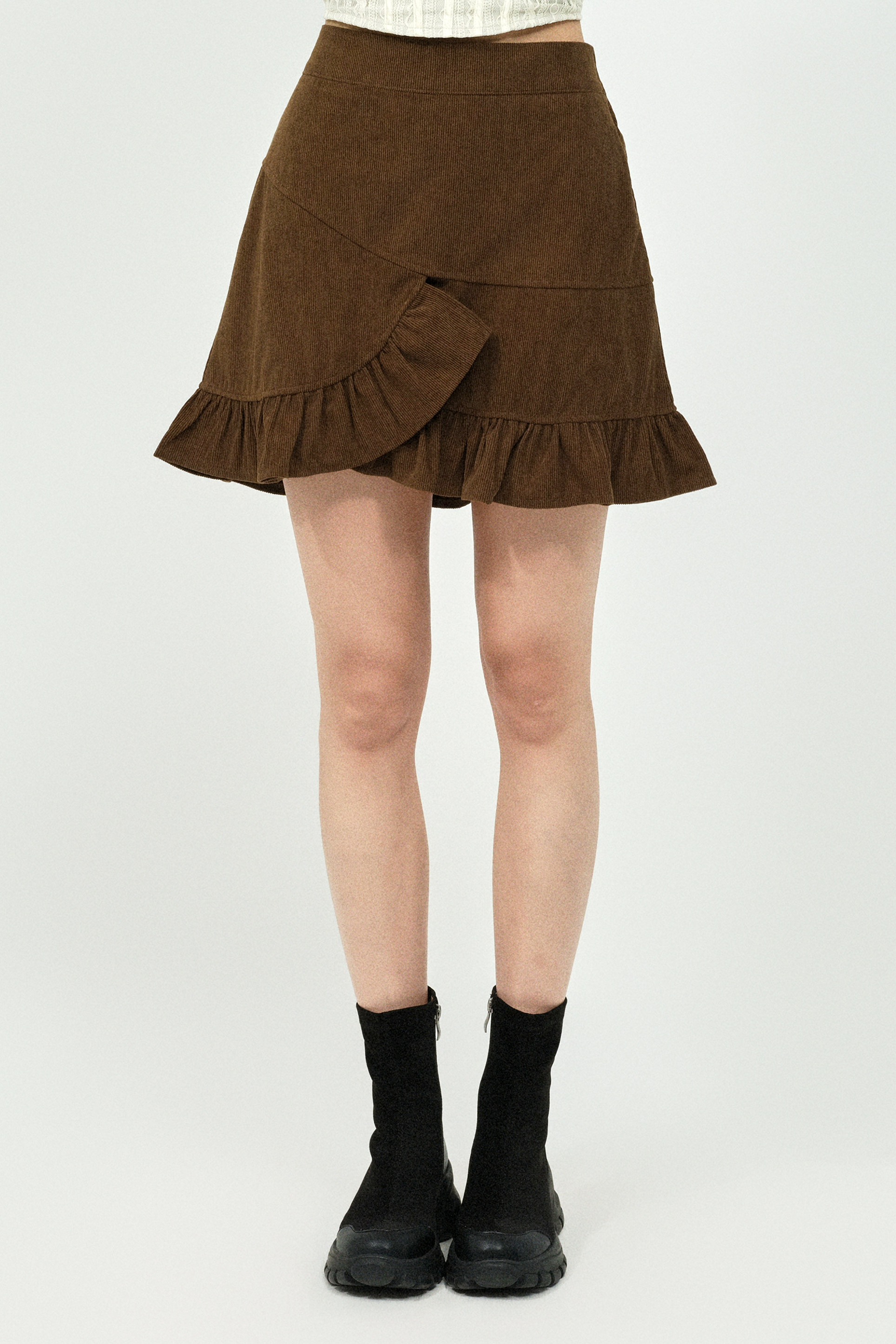 燈芯絨荷葉腳短裙（現貨款式）