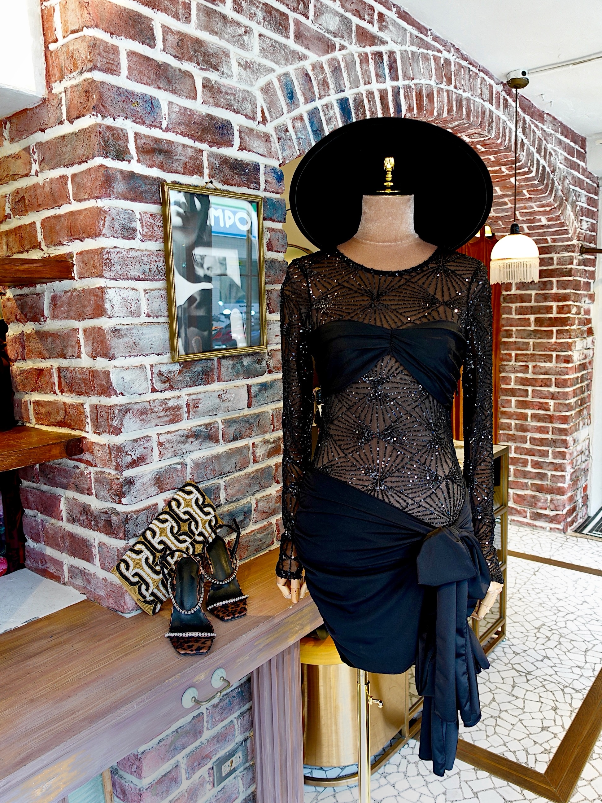 Black Blossom黑色透紗圖紋亮片墜飾Dress