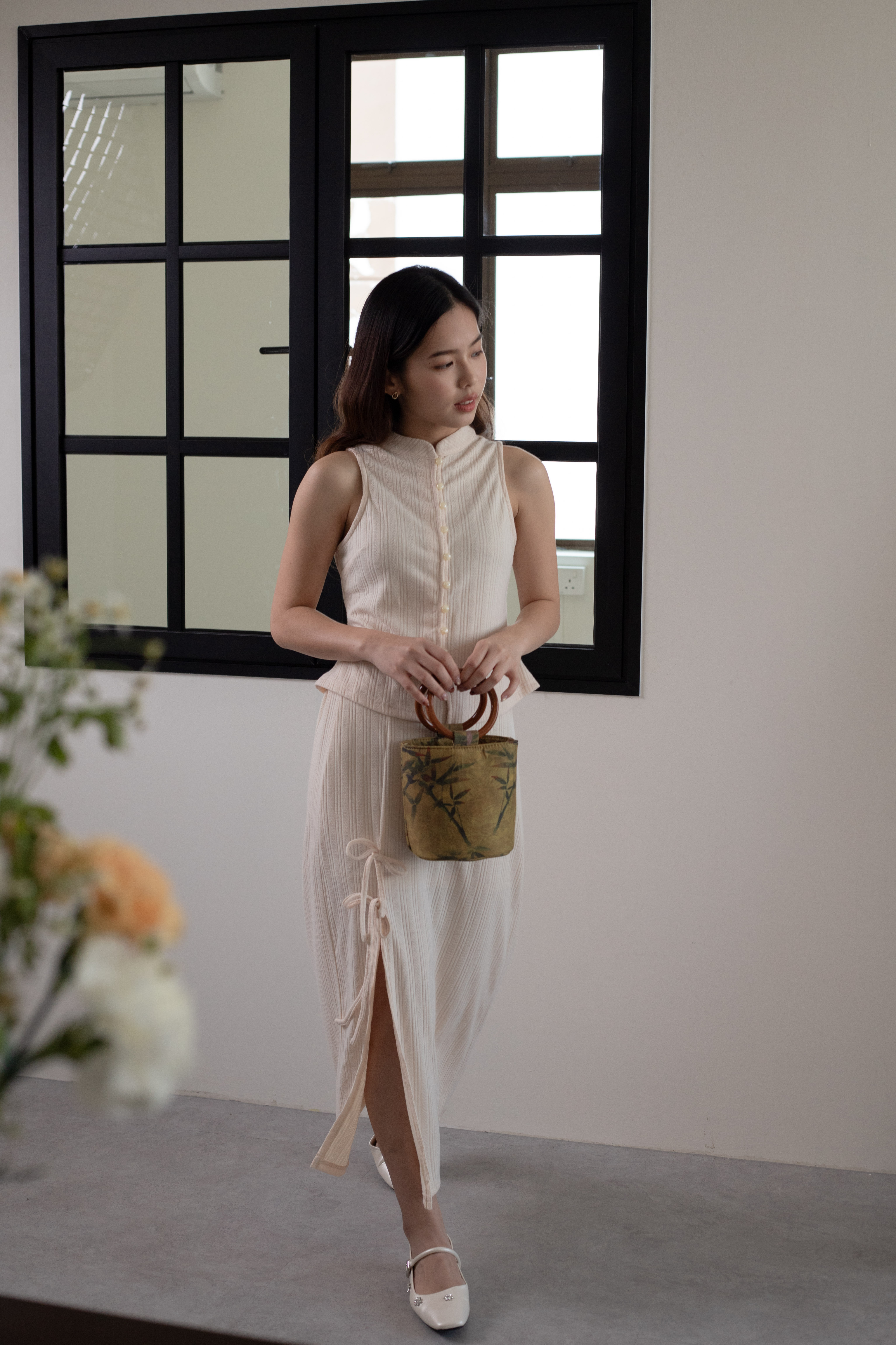 Muyu Tied Knot Slit Skirt Beige - 2627SKBEI